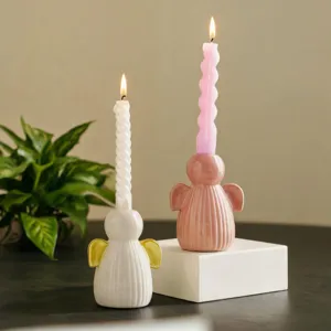 Porte-Bougie Ange en Céramique Minimaliste Moderne Mignon Figurine Support de Bougie pour Maison Table Mariage Fête Décor