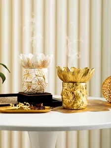 Middle Eastern Arabic incense burner creative lotus flower cone sandalwood burner home decor jar.