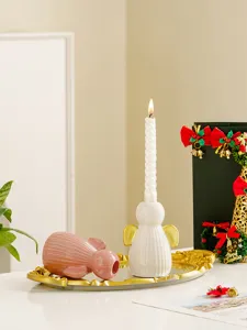 Bougeoir ange en céramique moderne, élégante décoration de table pour mariage et maison.