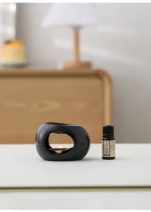 Set bruciatore di incenso in ceramica con olio e candela per yoga e meditazione.