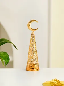 Gouden opengewerkt metalen wierookbrander met maan, stijlvolle bureau decoratie.