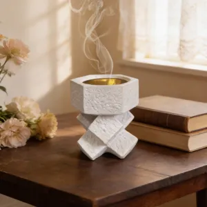 Creative resin incense burner, Middle Eastern geometric aromatherapy stove for home decor.