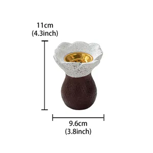 Brûleur d'encens en résine style Moyen-Orient avec coupelle en métal doré, 11x9,6cm.