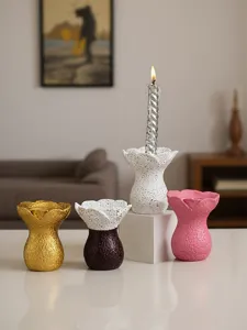 Resin flower candle holder set, minimalist art aesthetic desktop decor for home and aromatherapy.