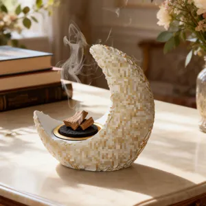 Middle East Classical Crescent Resin Incense Burner Arab Style Aromatherapy Censer Home Office Tabletop Decor