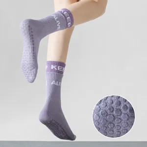 Calze da Yoga Antiscivolo da Donna A Metà Polpaccio Cotone Sport Pilates Fitness Calze Con Impugnatura in Silicone Stampa con Lettere