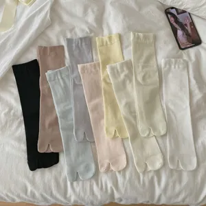 Women thin solid color two-toe split toe mid-calf socks breathable summer casual tabi socks