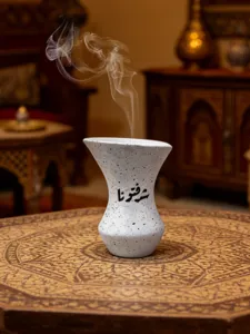 Harz Stundenglas Weihrauchbrenner mit arabischer Kalligraphie für orientalische Dekoration.