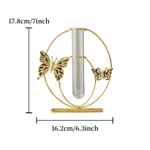 Nordischer Eisenkunst Glas Reagenzglas Vase mit goldenem Schmetterling Dekor für Zuhause