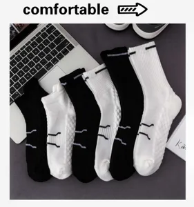 Herren sportliche Mittelschaft Handtuchboden Socken atmungsaktiv Laufen Sportsocken Paar