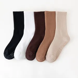 Women Athletic Non Slip Yoga Socks Cotton Crew Sports Pilates Socks With Silicone Grips