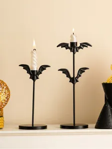 Bougeoir chauve-souris d'Halloween en fer noir support de bougie pour belle déco de table.