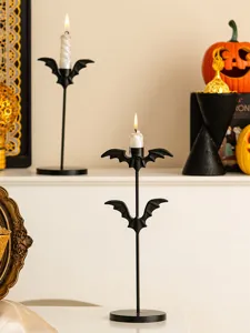 Bougeoir chauve-souris Halloween en fer forgé métallique pour une belle décoration de table.