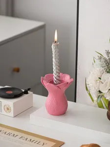 Resin flower candle holder minimalist art aromatherapy candle holder home decor crafts
