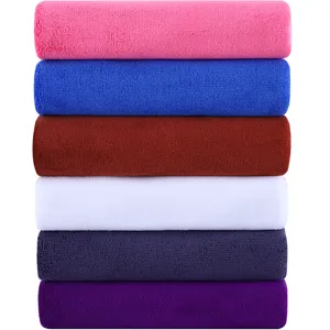 Buntes Mikrofasertücher Set, weiche und sehr saugfähige Putztücher für Haushalt und Auto.