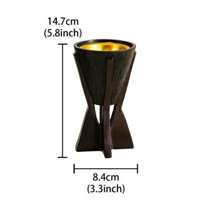 Brûleur d'encens conique en résine aspect bois avec support, déco vintage maison.