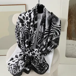 Μαύρο και λευκό μεταξωτό φουλάρι με animal print μόδα μακρύ σάλι ευέλικτη προστασία από τον ήλιο.