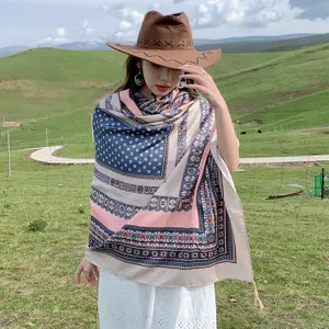 Châle de protection solaire de style ethnique foulard fin femme voyage plage été