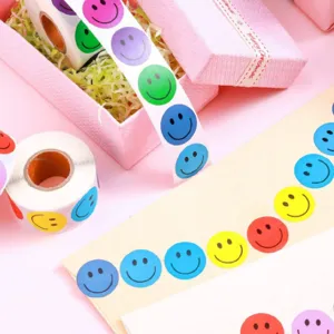 500pcs colorful smiley face stickers roll cute cartoon expression reward sealing labels