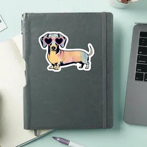 Joli autocollant holographique de teckel aquarelle pour ordinateur et téléphone.