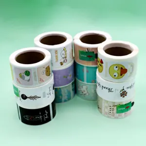 Roll adhesive sticker thank you seal labels for gift box packaging and decoration supply.