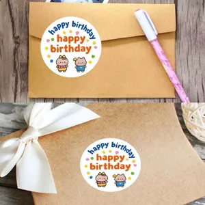 Autocollants ronds joyeux anniversaire pour emballages cadeaux et jolies décorations de fête.