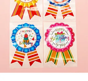 Ensemble d'autocollants de badge d'anniversaire étiquettes décoratives pour fête de célébration