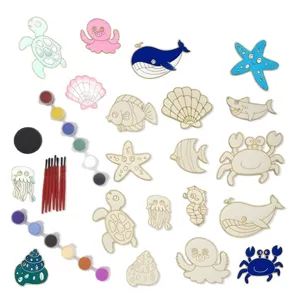 Kit d'artisanat de peinture DIY d'animaux marins en bois avec formes et pinceaux de peinture.