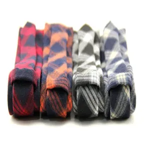 Classic plaid necktie for men, British style narrow casual tie for business or daily wear.