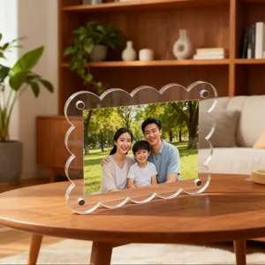 Transparenter Acryl Wellen magnetischer Bilderrahmen fuer Buero Tisch Dekoration.