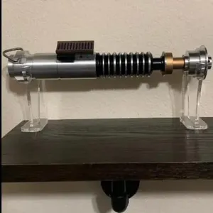 Transparante acryl lichtzwaard display standaard desktop houder voor magische zwaard.
