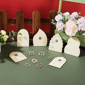 Puerta de hadas de madera y ventanas piezas de madera de bricolaje en miniatura