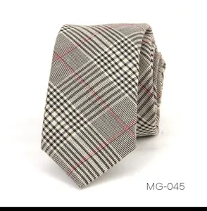 Corbata delgada a cuadros clásica para hombre, elegante patrón tejido de cuadros negocios.