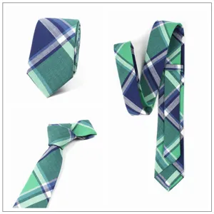Corbata delgada de cuadros verde y azul estilo británico para hombres negocios ocio