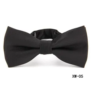 Men's classic black bow tie for formal business wear, elegant solid color fabric accessory.