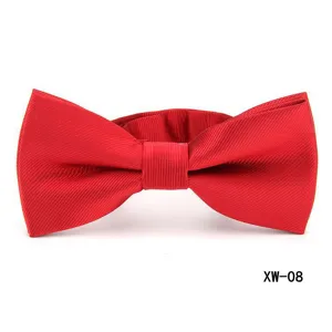 Classic red bow tie for men, elegant twill fabric, perfect for formal suits and weddings.