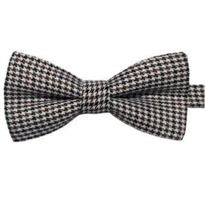 Classic houndstooth bow tie for men, stylish British fashion design for formal events and wedding.