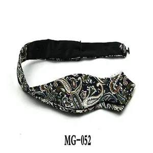 Men's paisley pattern bow tie with adjustable strap, classic printed formal neckwear.