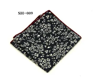 Pañuelo de bolsillo para hombre de algodón con estampado floral accesorio detalle.