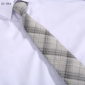 Cravatta uomo business casual a quadri grigia elegante cravatta per ufficio e formale