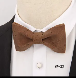 Men's stylish brown cork bow tie for casual party and wedding wear, trendy wooden texture.