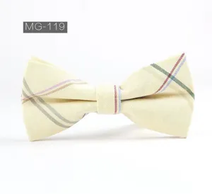 Élégant nœud papillon homme coton carreaux style britannique cravate vue rapprochée