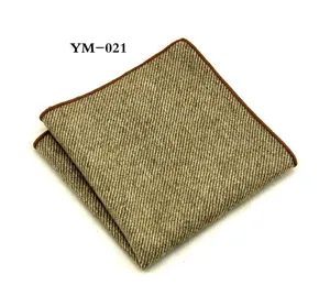 Heren wolmix pochet tweed pak zakdoek bruine bies afwerking stijlvol accessoire