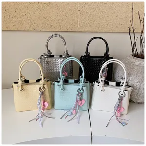 Trendy woven bucket bag women stylish casual shoulder crossbody bag versatile everyday purse