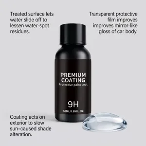 Primer plano del frasco de revestimiento cerámico para autos con dureza 9H y 50ml.