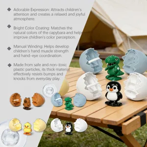 Juguetes de animales de cuerda en cascarones de huevo, diseño lindo para niños y coordinación.