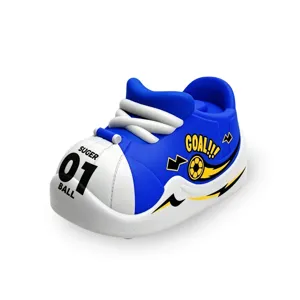 Joli pot d'apprentissage pour tout-petit en forme de sneaker bleue blanche pour les enfants.