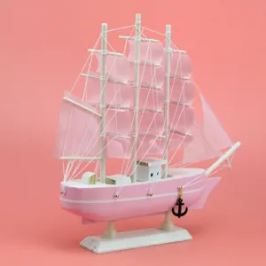 Rosa Holz Segelboot Modell Ornament, maritime Miniatur Dekoration mit Stoffsegeln und Anker