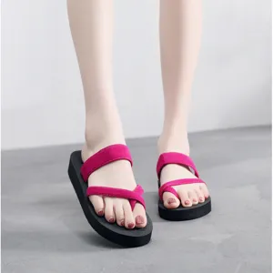 Femmes été sandales plates décontractées entre-doigts chaussures de plage confortables.