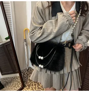 Black plush handbag with pearl chain fluffy shoulder crossbody bag casual women fashion purse